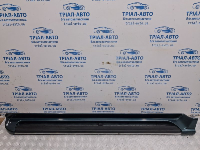 Запчасть накладка на подножку левая Mitsubishi Pajero Sport 1996-2008 K9 2.5 Diesel 4D56 MR650955 Б/У Накладка на подножку левая Mitsubishi Pajero Sport 1996-2008 K9 2.5 Diesel 4D56 MR650955 Б/У