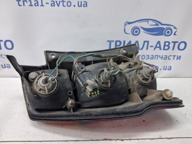 Фонарь задний внешний правый Pajero Sport 1996-2008 K9 2.5 Diesel 4D56