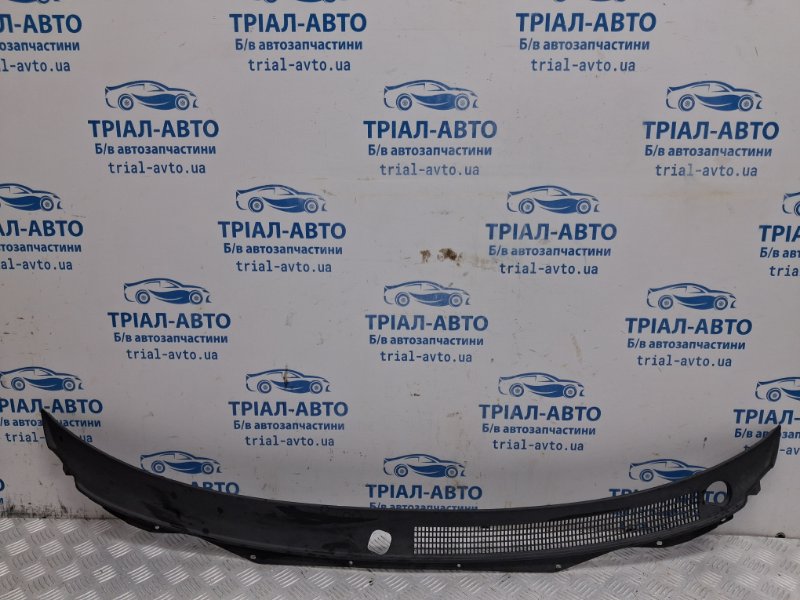 Запчасть дефлектор дворников Mitsubishi Pajero Sport 1996-2008 K9 2.5 Diesel 4D56 MR221996 Б/У Дефлектор дворников Mitsubishi Pajero Sport 1996-2008 K9 2.5 Diesel 4D56 MR221996 Б/У