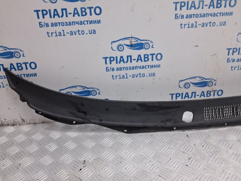 Дефлектор дворников Mitsubishi Pajero Sport K9 2.5 Diesel 4D56 Дефлектор дворников Mitsubishi Pajero Sport K9 2.5 Diesel 4D56