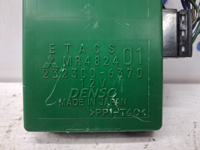 Блок комфорта Pajero Sport 1996-2008 K9 2.5 Diesel 4D56 Блок комфорта Pajero Sport 1996-2008 K9 2.5 Diesel 4D56