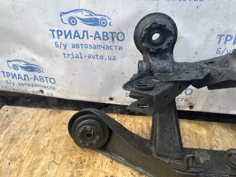 Балка задней подвески Korando 2010-2019 C200 2.0 diesel D20Dt Балка задней подвески Korando 2010-2019 C200 2.0 diesel D20Dt