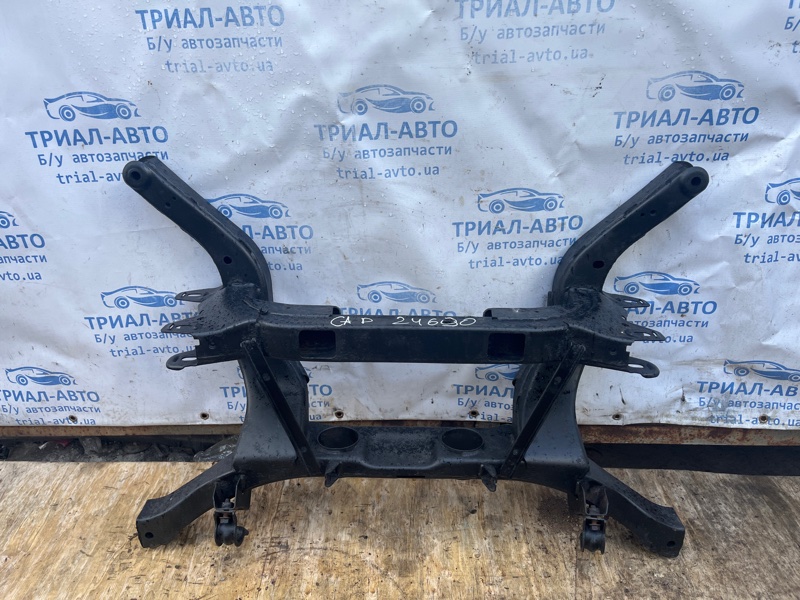 Запчасть балка задней подвески Chevrolet Captiva 2006-2018 C140 2.2 Дизель 95936291 Б/У Балка задней подвески Chevrolet Captiva 2006-2018 C140 2.2 Дизель 95936291 Б/У