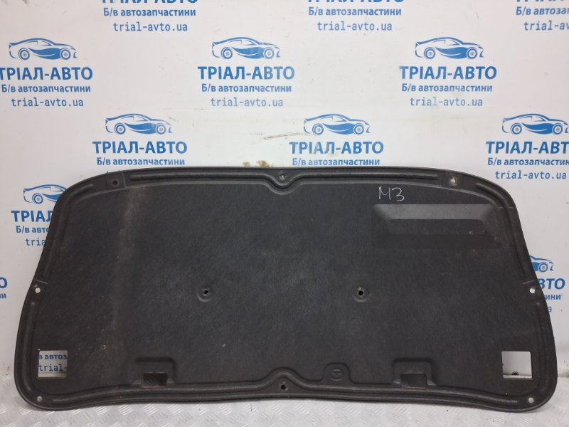 Запчасть обшивка капота Mazda 3 2013-2019 BM 2.2 diesel B45A56681 Б/У Обшивка капота Mazda 3 2013-2019 BM 2.2 diesel B45A56681 Б/У