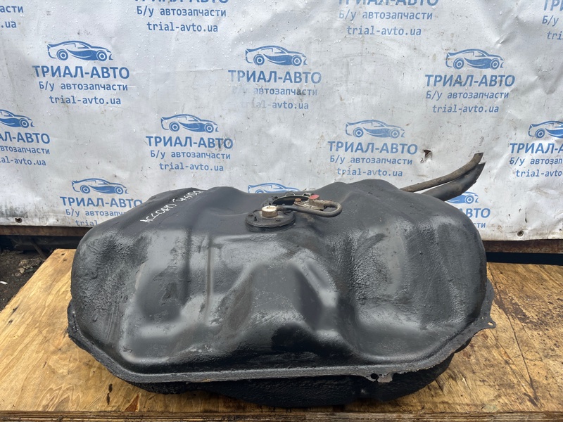 Запчасть бак топливный металлический Honda Accord 2002-2008 CL K24A3 2.4 17500SEAE02 Б/У Бак топливный металлический Honda Accord 2002-2008 CL K24A3 2.4 17500SEAE02 Б/У