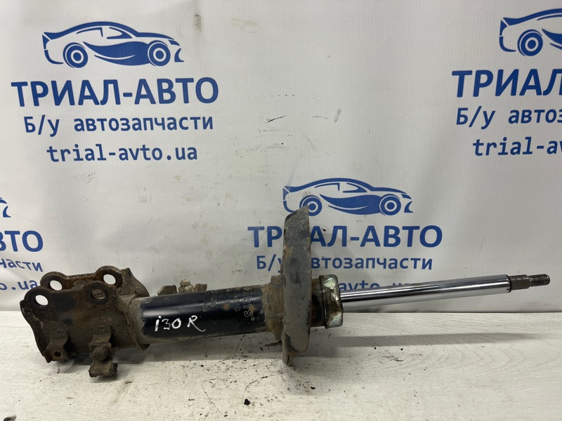 Амортизатор передний правый Hyundai I30 2007-2012 FD 1.6 diesel D4FB 546612R600 Б/У