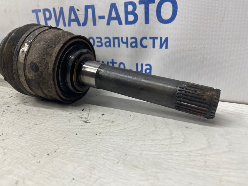 Привод передний правый Pajero Sport 1996-2008 K9 2.5 Diesel 4D56