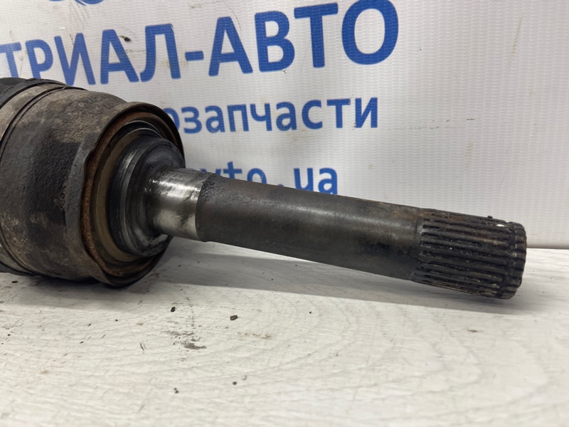 Привод передний левый Pajero Sport 1996-2008 K9 2.5 Diesel 4D56