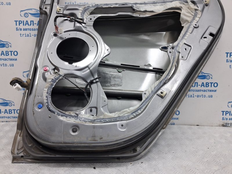 Дверь задняя правая IX35 2009-2015 LM 1.7 diesel D4FD Дверь задняя правая IX35 2009-2015 LM 1.7 diesel D4FD