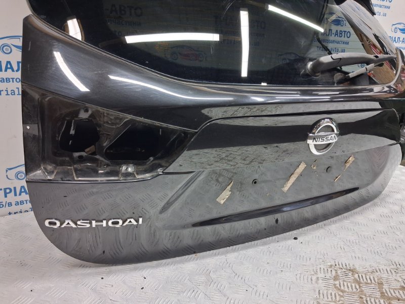 Крышка багажника Qashqai 2013-2022 J11 1.6 diesel R9M Крышка багажника Qashqai 2013-2022 J11 1.6 diesel R9M