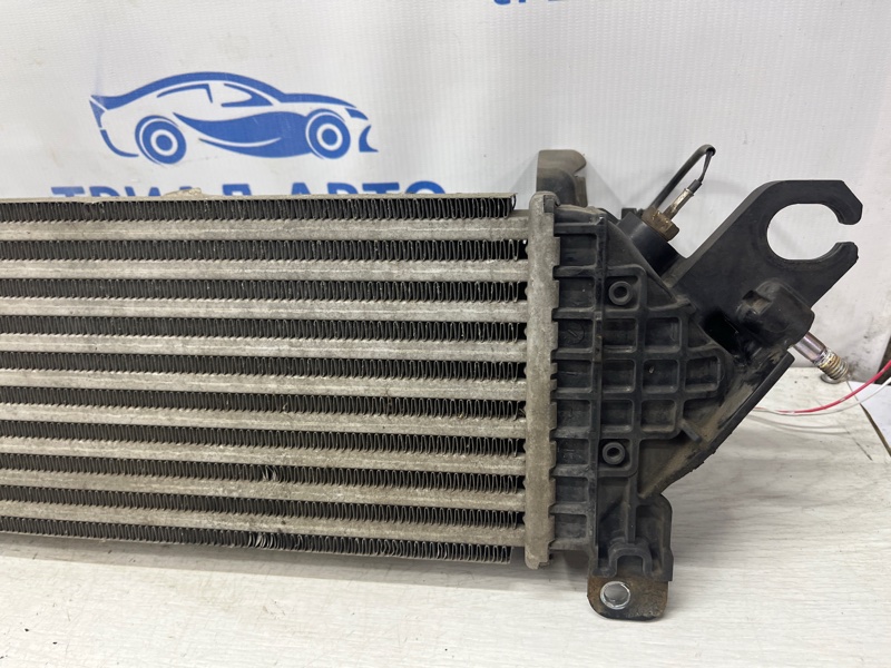 Радиатор интеркуллера 3 2013-2019 BM 2.2 diesel Радиатор интеркуллера 3 2013-2019 BM 2.2 diesel