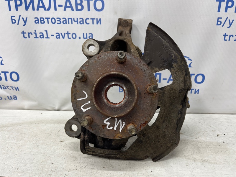 Кулак поворотный левый со ступицей 3 2013-2019 BM 2.2 diesel Кулак поворотный левый со ступицей 3 2013-2019 BM 2.2 diesel