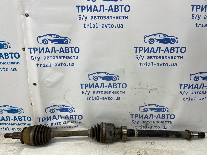 Запчасть привод передний правый Mazda 3 2013-2019 BM 2.2 diesel GDC52550X Б/У Привод передний правый Mazda 3 2013-2019 BM 2.2 diesel GDC52550X Б/У