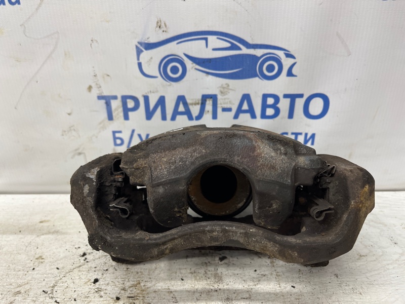 Суппорт передний левый 3 2013-2019 BM 2.2 diesel Суппорт передний левый 3 2013-2019 BM 2.2 diesel