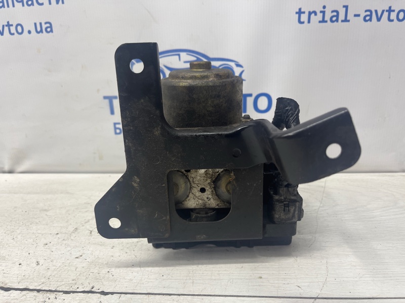 Блок abs Pajero Sport 1996-2008 K9 2.5 Diesel 4D56