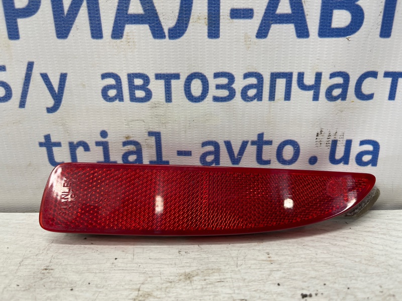 Катафот правый Mazda 3 2013-2019 BM 2.2 diesel D350515M0E Б/У