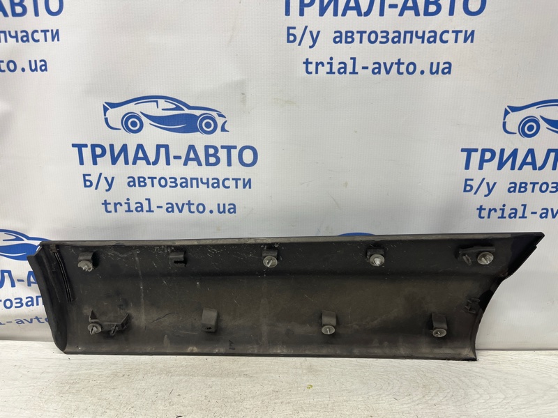 Накладка двери задняя правая Qashqai 2013-2022 J11 1.6 diesel R9M Накладка двери задняя правая Qashqai 2013-2022 J11 1.6 diesel R9M
