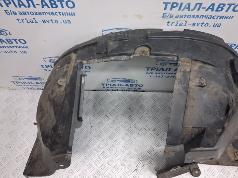 Подкрылок передний левый Nissan Qashqai J11 1.6 diesel R9M Подкрылок передний левый Nissan Qashqai J11 1.6 diesel R9M