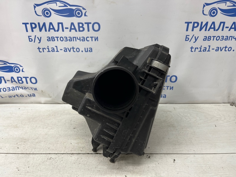 Корпус воздушного фильтра Qashqai 2013-2022 J11 1.6 diesel R9M Корпус воздушного фильтра Qashqai 2013-2022 J11 1.6 diesel R9M