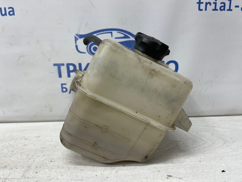 Запчасть бачок радиатора (расширительный) Hyundai IX35 2009-2015 LM 1.7 diesel D4FD 254302S050 Б/У Бачок радиатора (расширительный) Hyundai IX35 2009-2015 LM 1.7 diesel D4FD 254302S050 Б/У