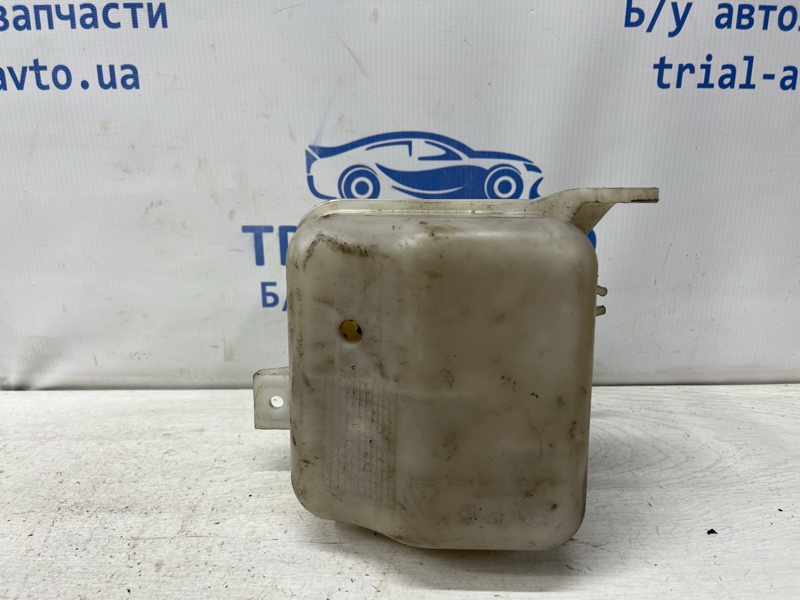 Бачок радиатора (расширительный) IX35 2009-2015 LM 1.7 diesel D4FD Бачок радиатора (расширительный) IX35 2009-2015 LM 1.7 diesel D4FD