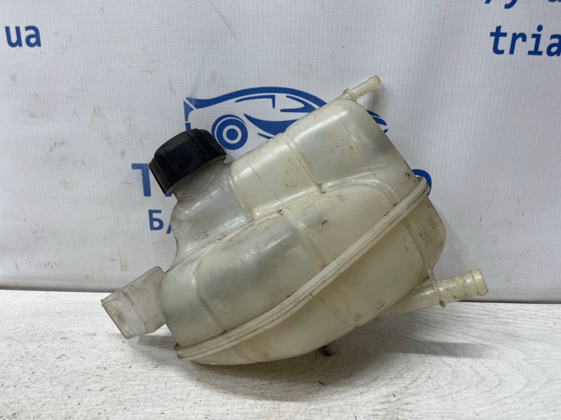 Бачок радиатора (расширительный) Nissan Qashqai 2013-2022 J11 1.6 diesel R9M 217114EA0A Б/У