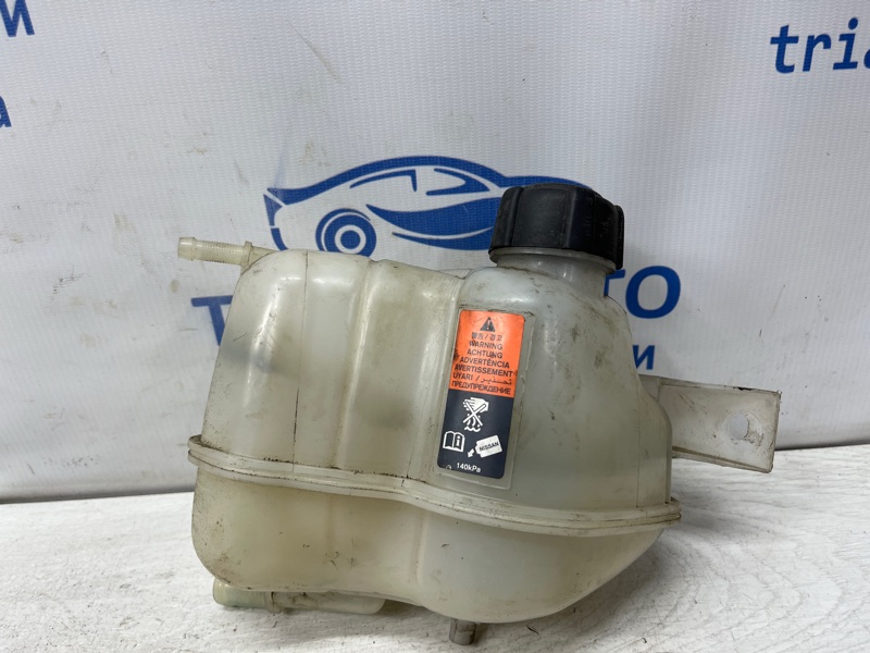 Бачок радиатора (расширительный) Nissan Qashqai J11 1.6 diesel R9M