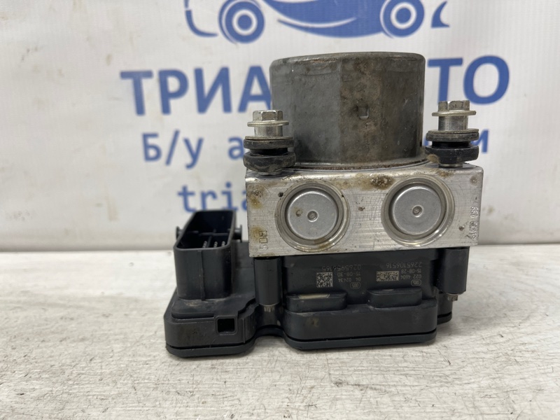 Блок abs Nissan Qashqai J11 1.6 diesel R9M Блок abs Nissan Qashqai J11 1.6 diesel R9M