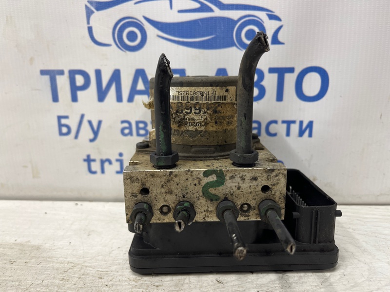 Блок abs Hyundai IX35 2009-2015 LM 1.7 diesel D4FD 589202Y670 Б/У