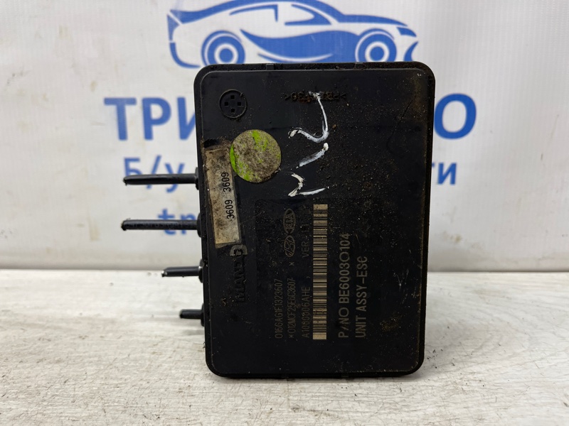 Блок abs IX35 2009-2015 LM 1.7 diesel D4FD