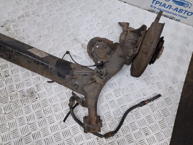 Балка задней подвески Qashqai 2013-2022 J11 1.6 diesel R9M Балка задней подвески Qashqai 2013-2022 J11 1.6 diesel R9M