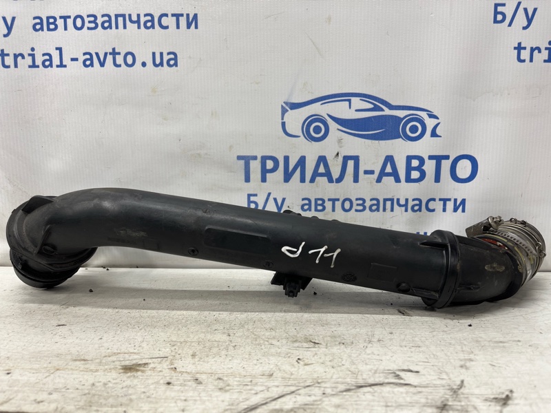 Запчасть патрубок турбины Nissan Qashqai 2013-2022 J11 1.6 diesel R9M 144604EB0A Б/У Патрубок турбины Nissan Qashqai 2013-2022 J11 1.6 diesel R9M 144604EB0A Б/У
