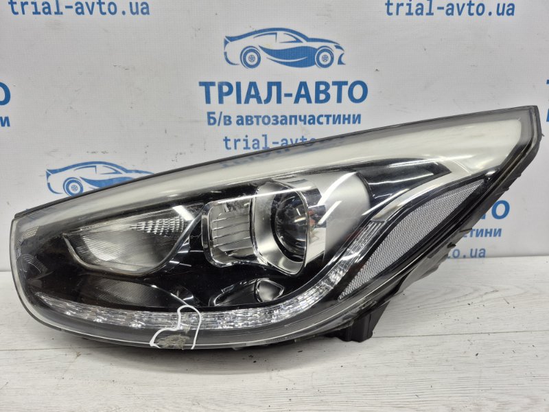 Фара левая IX35 2009-2015 LM 1.7 diesel D4FD Фара левая IX35 2009-2015 LM 1.7 diesel D4FD
