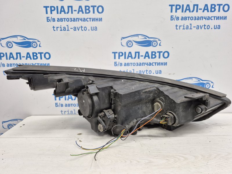 Фара левая IX35 2009-2015 LM 1.7 diesel D4FD Фара левая IX35 2009-2015 LM 1.7 diesel D4FD