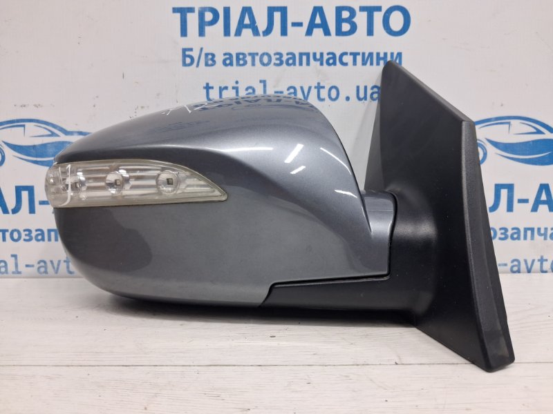 Зеркало правое Hyundai IX35 LM 1.7 diesel D4FD Зеркало правое Hyundai IX35 LM 1.7 diesel D4FD