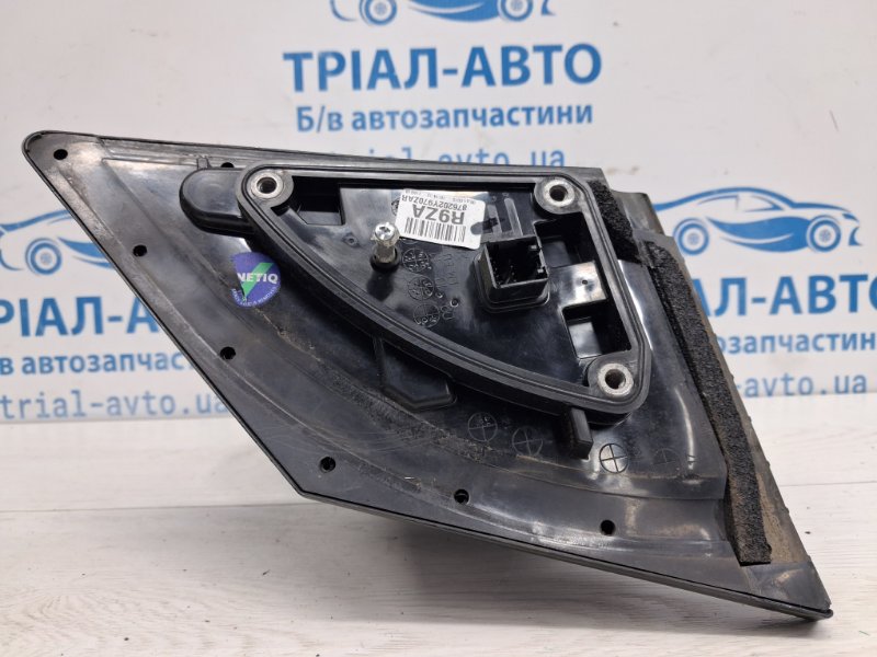 Зеркало правое IX35 2009-2015 LM 1.7 diesel D4FD Зеркало правое IX35 2009-2015 LM 1.7 diesel D4FD