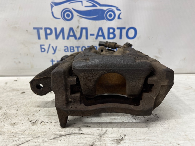 Суппорт задний левый Qashqai 2013-2022 J11 1.6 diesel R9M Суппорт задний левый Qashqai 2013-2022 J11 1.6 diesel R9M