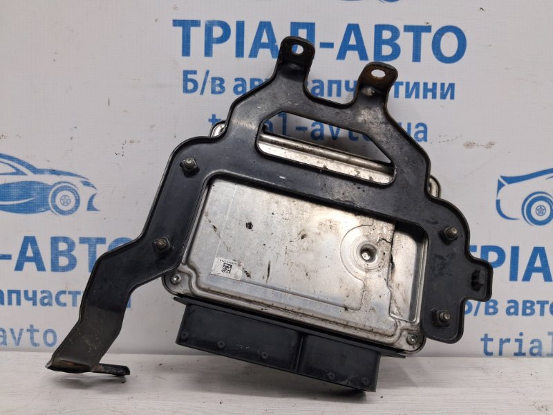 Блок управления двигателем IX35 2009-2015 LM 1.7 diesel D4FD Блок управления двигателем IX35 2009-2015 LM 1.7 diesel D4FD