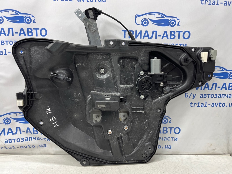 Запчасть стеклоподъемник передний левый Mazda 3 2013-2019 BM 2.2 diesel BHS25997XA Б/У Стеклоподъемник передний левый Mazda 3 2013-2019 BM 2.2 diesel BHS25997XA Б/У