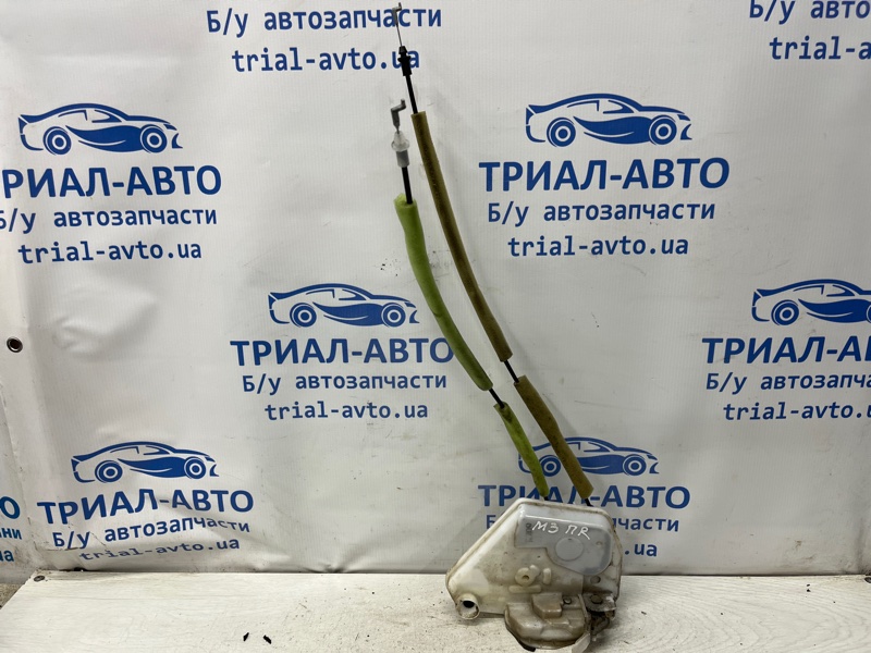 Запчасть замок двери передний правый Mazda 3 2013-2019 BM 2.2 diesel BHS2-58-310A Б/У Замок двери передний правый Mazda 3 2013-2019 BM 2.2 diesel BHS2-58-310A Б/У