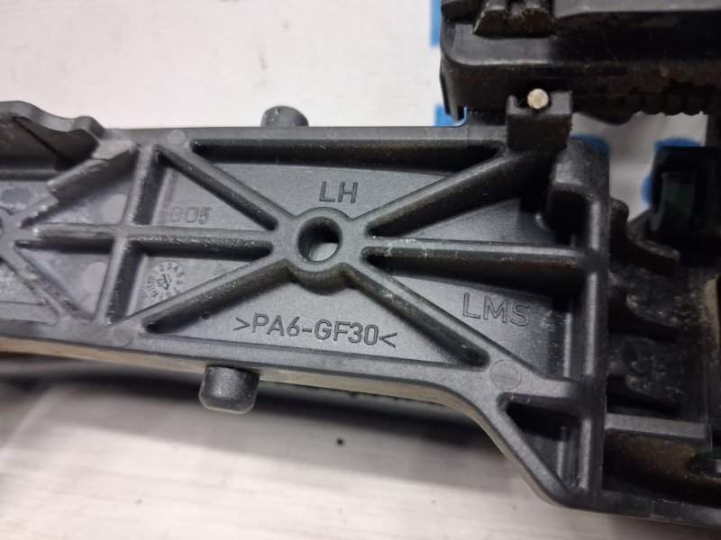 Ручка двери внешняя передняя левая IX35 2009-2015 LM 1.7 diesel D4FD