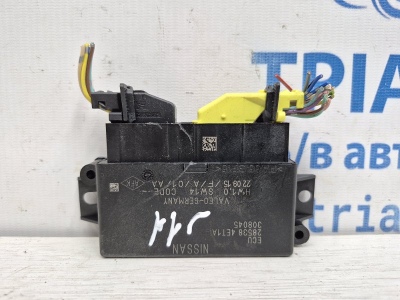 Запчасть блок управления Nissan Qashqai 2013-2022 J11 1.6 diesel R9M 285384ET1A Б/У Блок управления Nissan Qashqai 2013-2022 J11 1.6 diesel R9M 285384ET1A Б/У
