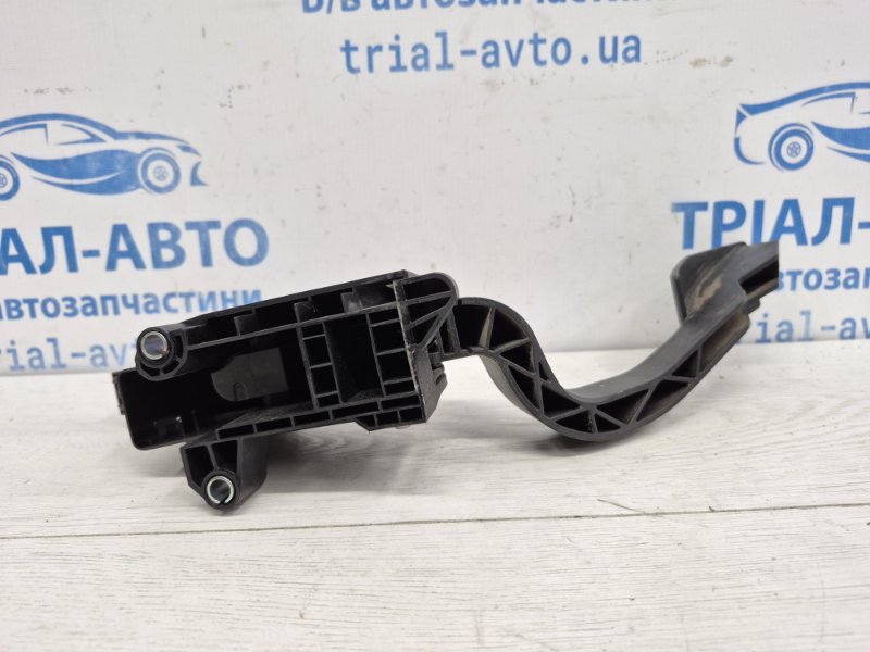 Педаль газа Fiat Doblo 2 1.6 дизель multijet Педаль газа Fiat Doblo 2 1.6 дизель multijet