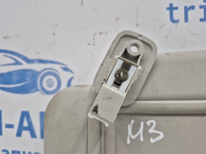 Козырек солнцезащитный левый 3 2013-2019 BM 2.2 diesel Козырек солнцезащитный левый 3 2013-2019 BM 2.2 diesel