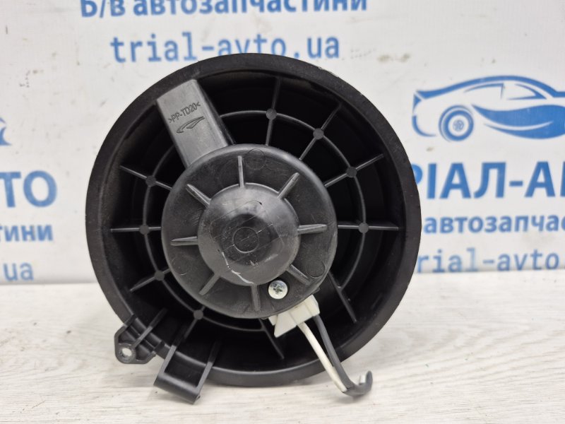 Моторчик печки Nissan Qashqai J11 1.6 diesel R9M Моторчик печки Nissan Qashqai J11 1.6 diesel R9M