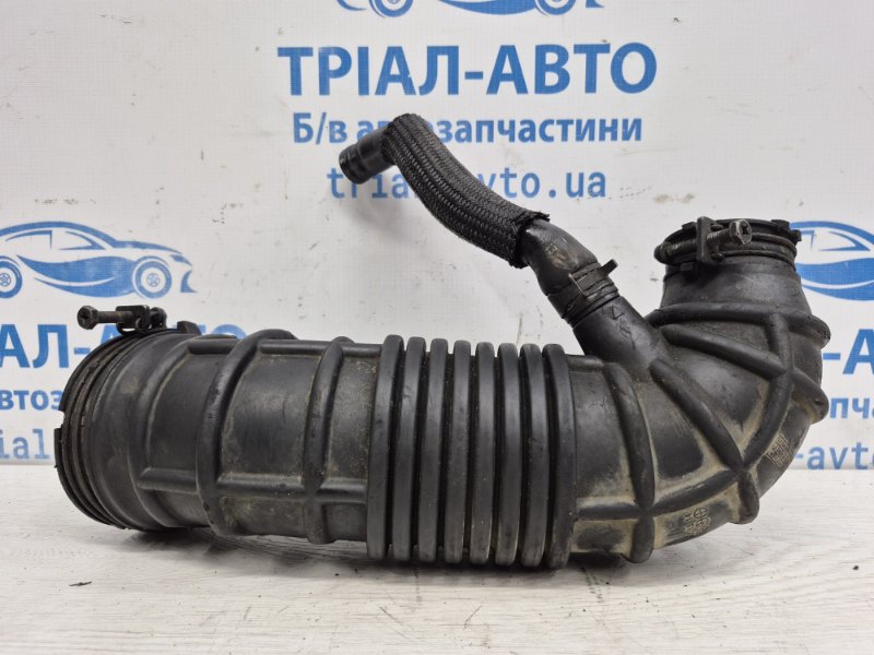 Патрубок воздушного фильтра IX35 2009-2015 LM 1.7 diesel D4FD Патрубок воздушного фильтра IX35 2009-2015 LM 1.7 diesel D4FD