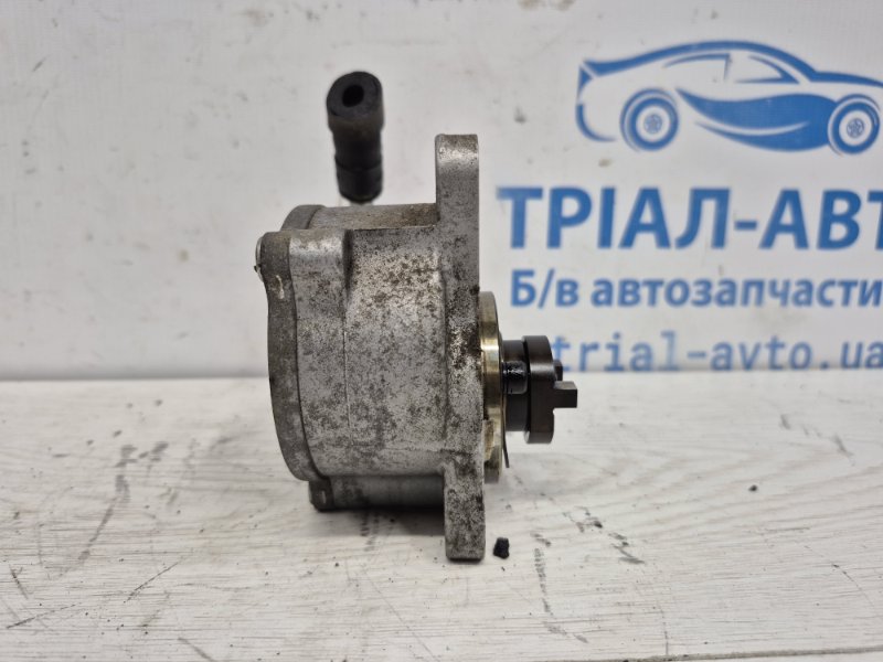 Насос вакуумный 3 2013-2019 BM 2.2 diesel Насос вакуумный 3 2013-2019 BM 2.2 diesel