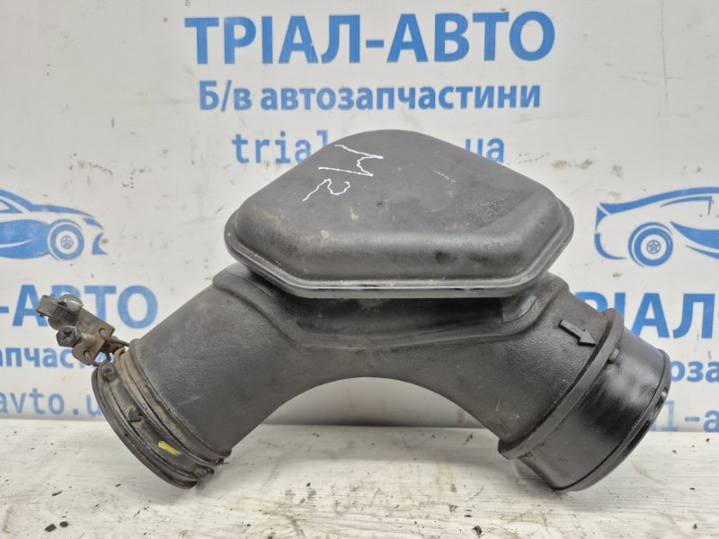 Запчасть воздуховод Hyundai IX35 2009-2015 LM 1.7 diesel D4FD 281382Y310 Б/У Воздуховод Hyundai IX35 2009-2015 LM 1.7 diesel D4FD 281382Y310 Б/У