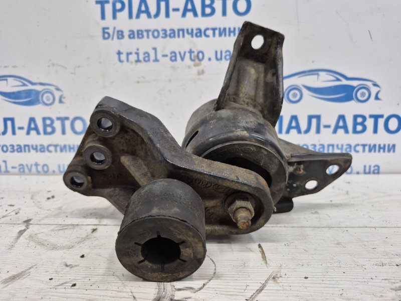 Подушка ДВС правая Hyundai IX35 LM 1.7 diesel D4FD Подушка ДВС правая Hyundai IX35 LM 1.7 diesel D4FD