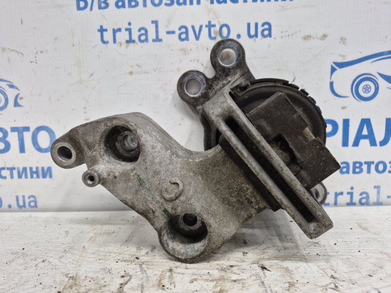 Подушка ДВС правая Nissan Qashqai J11 1.6 diesel R9M Подушка ДВС правая Nissan Qashqai J11 1.6 diesel R9M